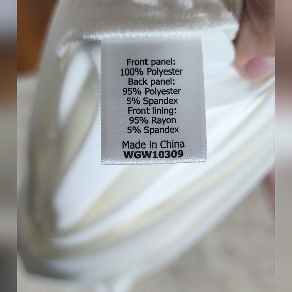 41 Hawthorn Clearwater White Mixed Material Surplice Blouse Large - Picture 8 of 8